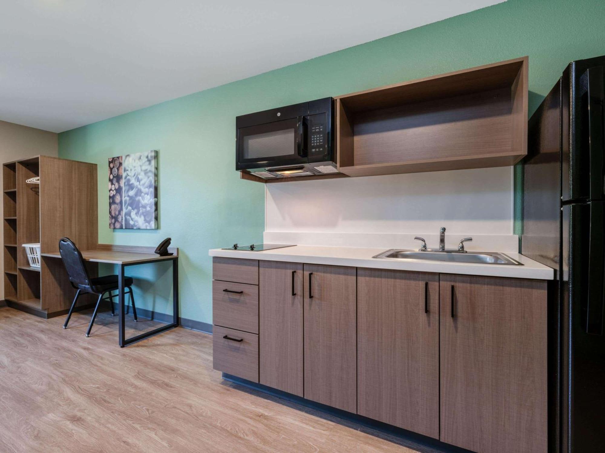 Echo Suites Extended Stay By Wyndham Indianapolis Ameriplex Exteriör bild