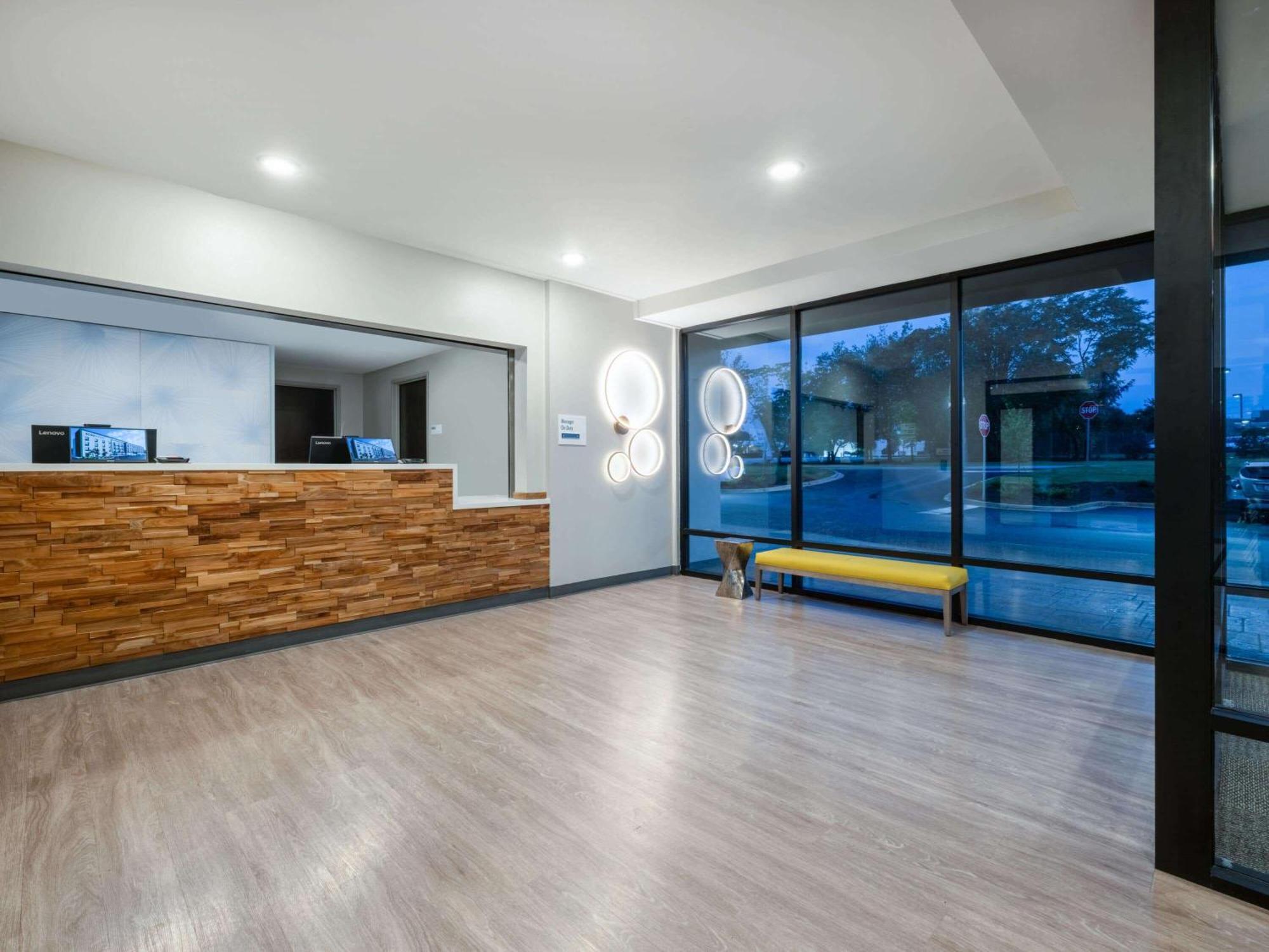 Echo Suites Extended Stay By Wyndham Indianapolis Ameriplex Exteriör bild